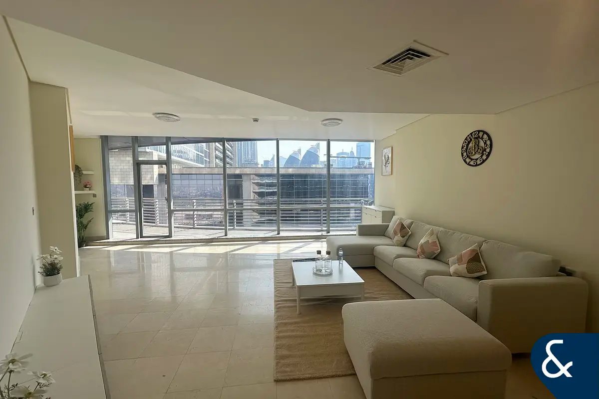 2-bedroom freehold apartment in DIFC — photo 2 of 4