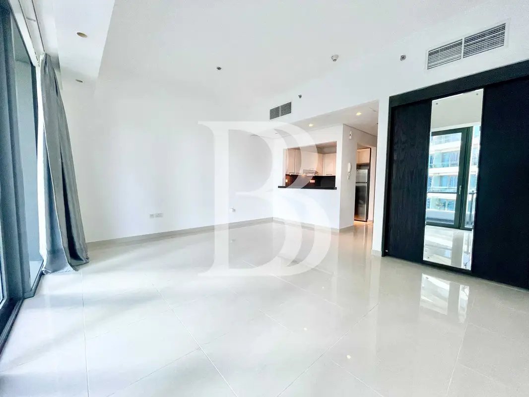 studio freehold apartment in Dubai Marina — photo 3 of 5