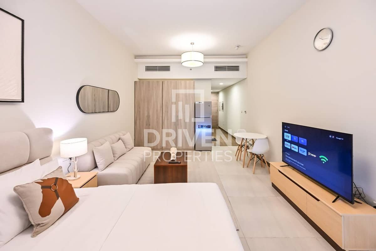 studio freehold apartment in Business Bay — photo 2 of 5