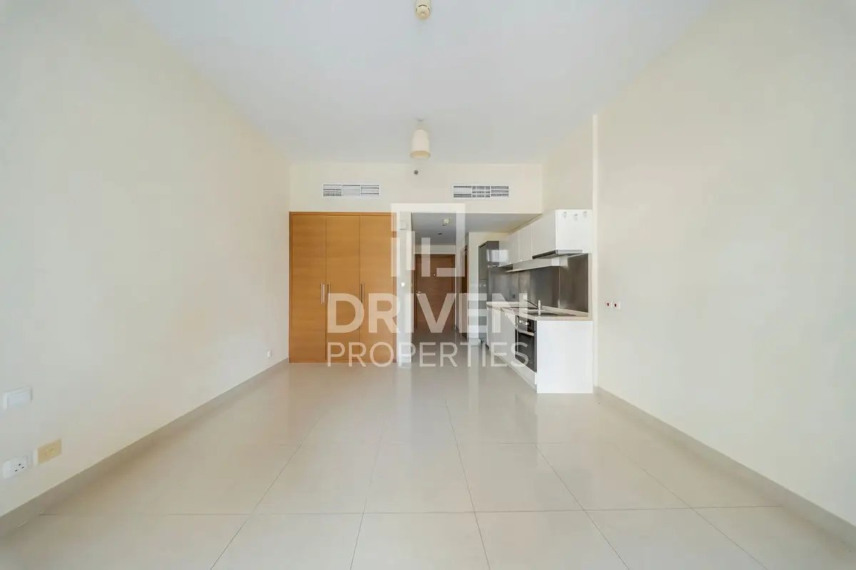 studio freehold apartment in Downtown Dubai — photo 5 of 5