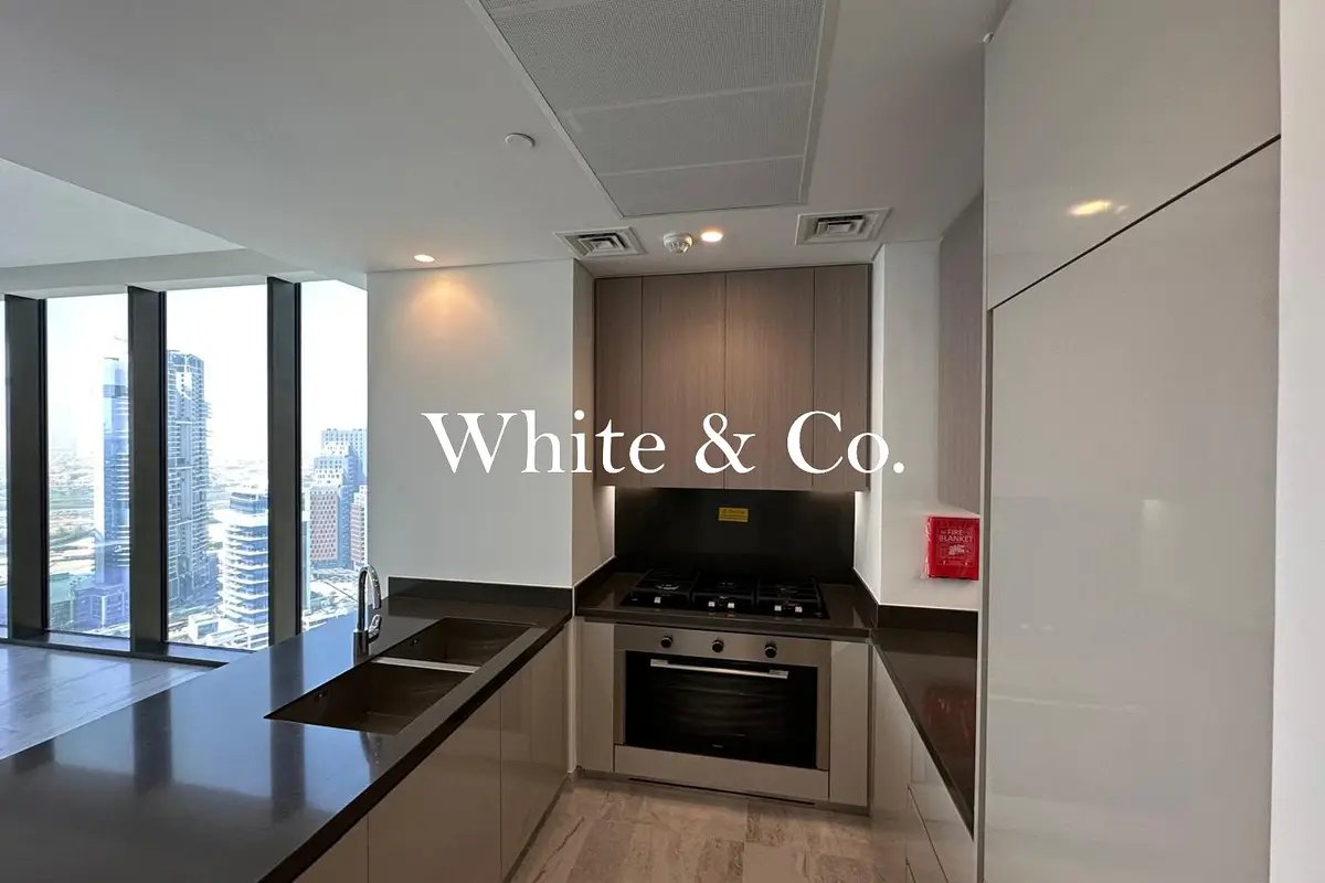 3-bedroom freehold apartment in Business Bay — photo 5 of 5