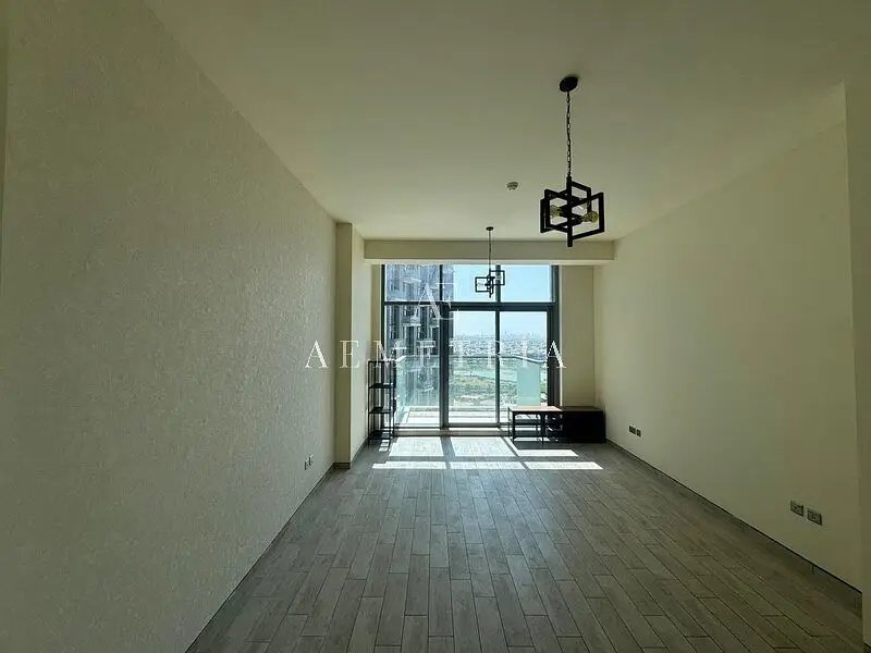 1-bedroom freehold apartment in Business Bay — photo 1 of 5