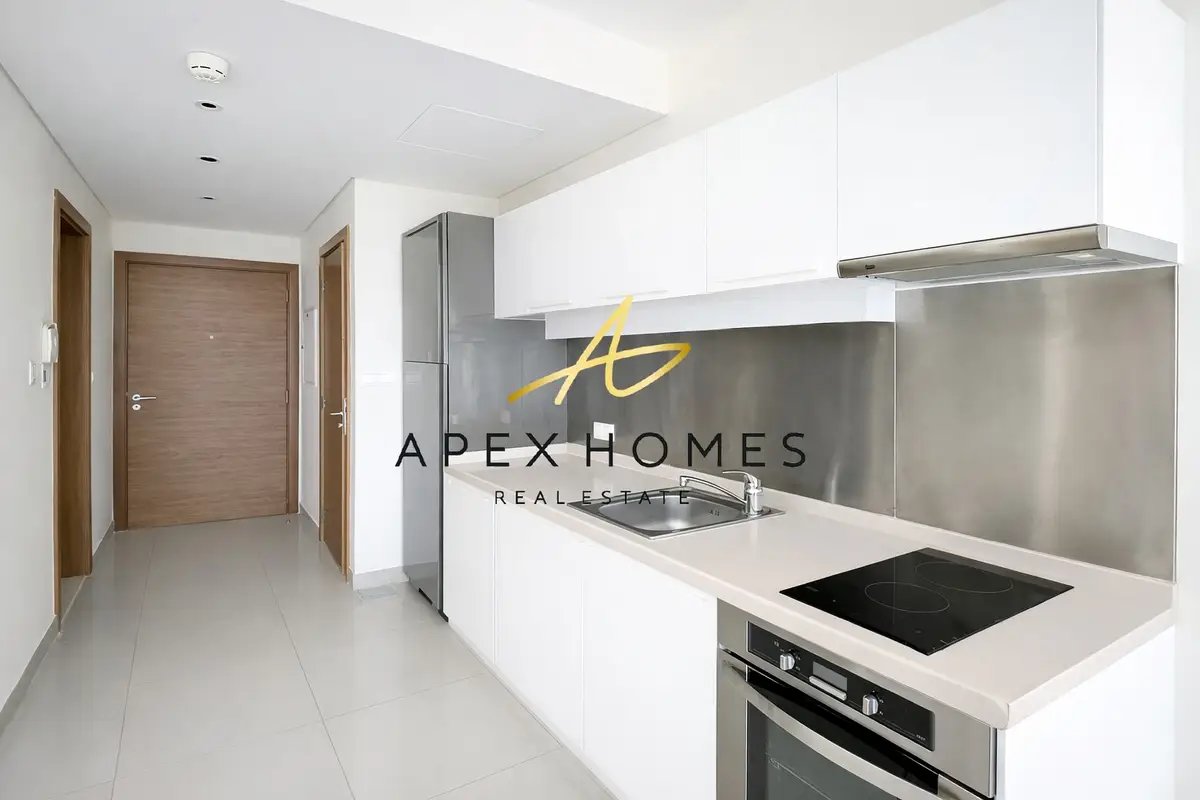 studio freehold apartment in Downtown Dubai — photo 5 of 5