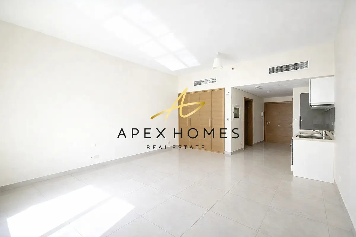 studio freehold apartment in Downtown Dubai — photo 3 of 5