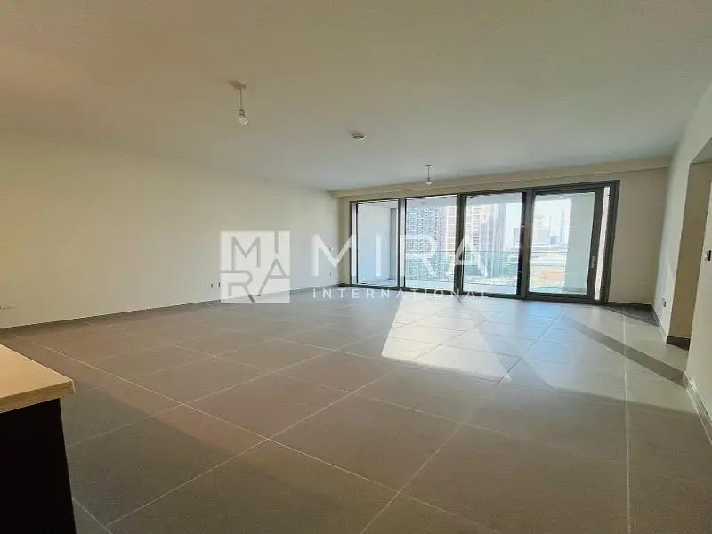 3-bedroom freehold apartment in Downtown Dubai — photo 3 of 5
