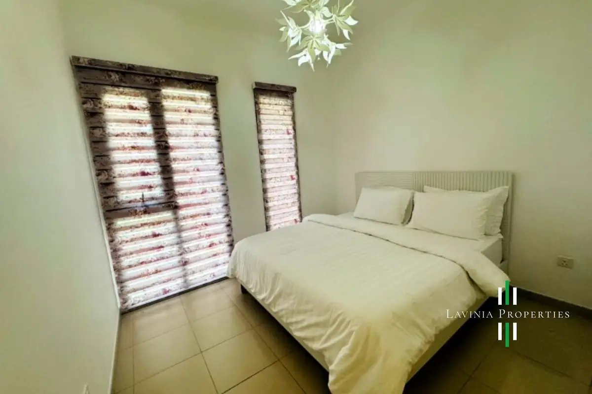 2-bedroom freehold apartment in Town Square — photo 4 of 4