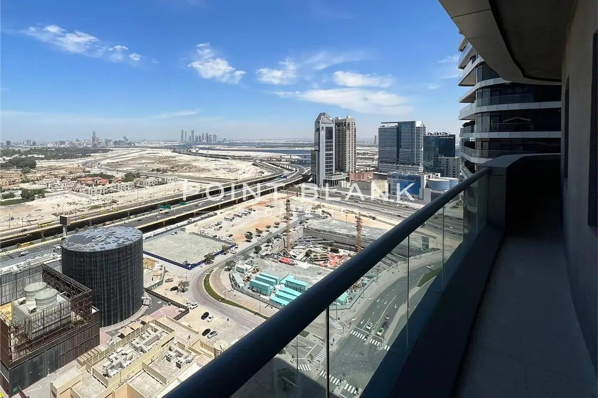 2-bedroom freehold apartment in Downtown Dubai — photo 1 of 4