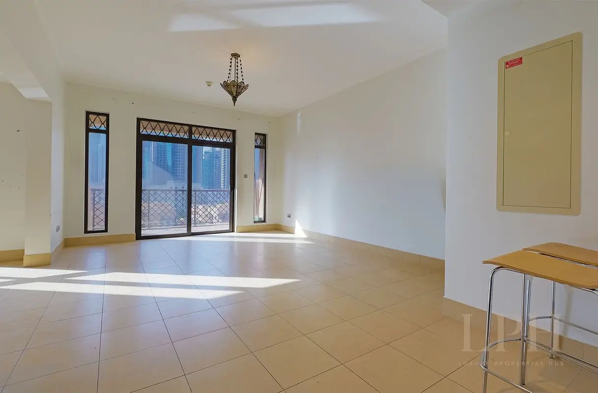 2-bedroom freehold apartment in Downtown Dubai — photo 3 of 5