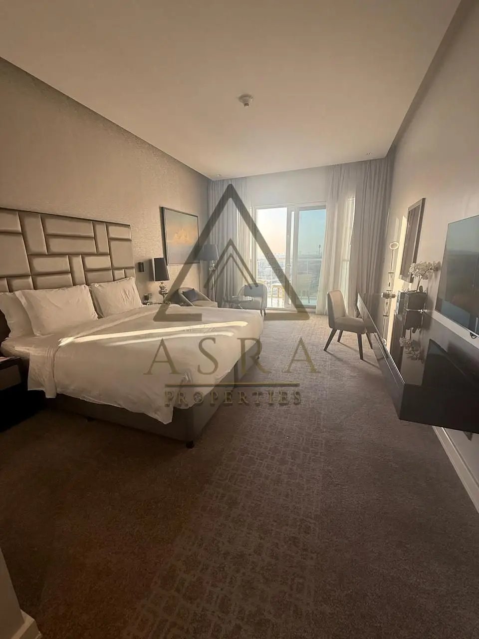 studio freehold apartment in DAMAC Hills — photo 1 of 4