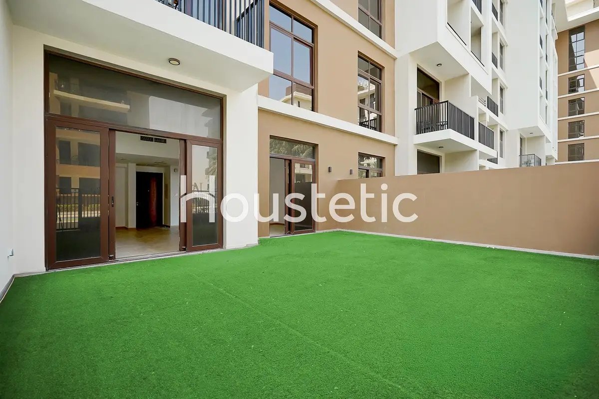 1-bedroom freehold apartment in Town Square — photo 4 of 4