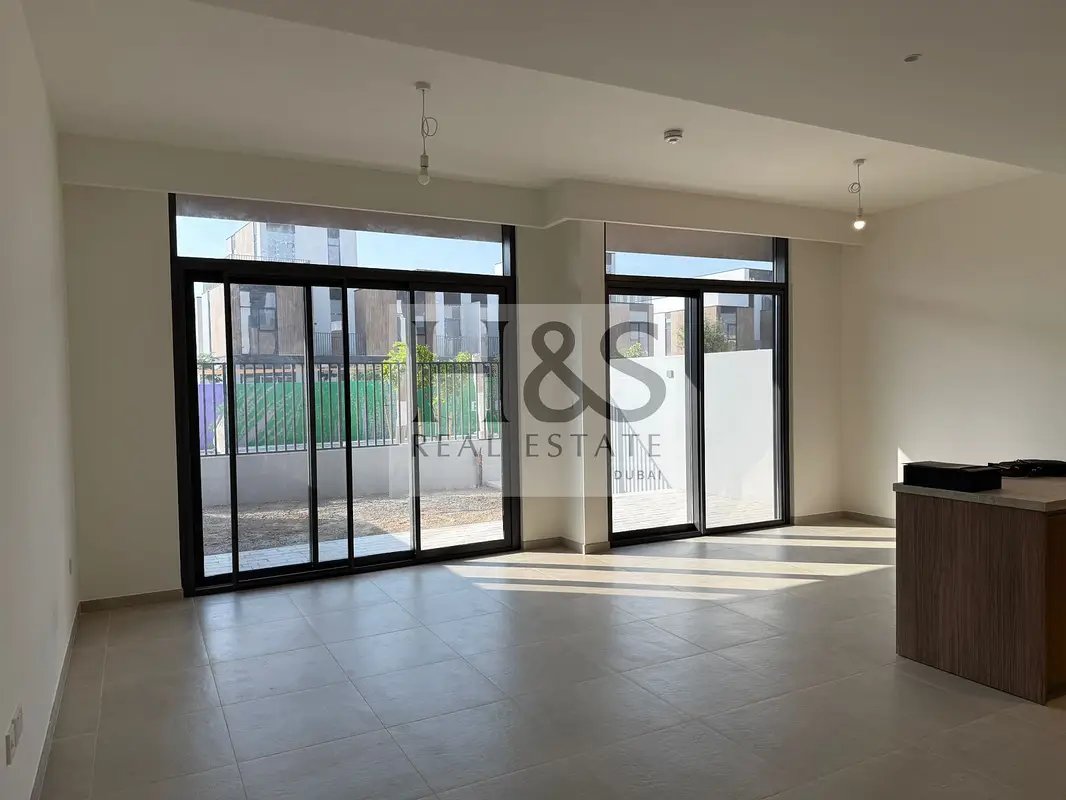 3-bedroom freehold villa in Mudon — photo 4 of 4
