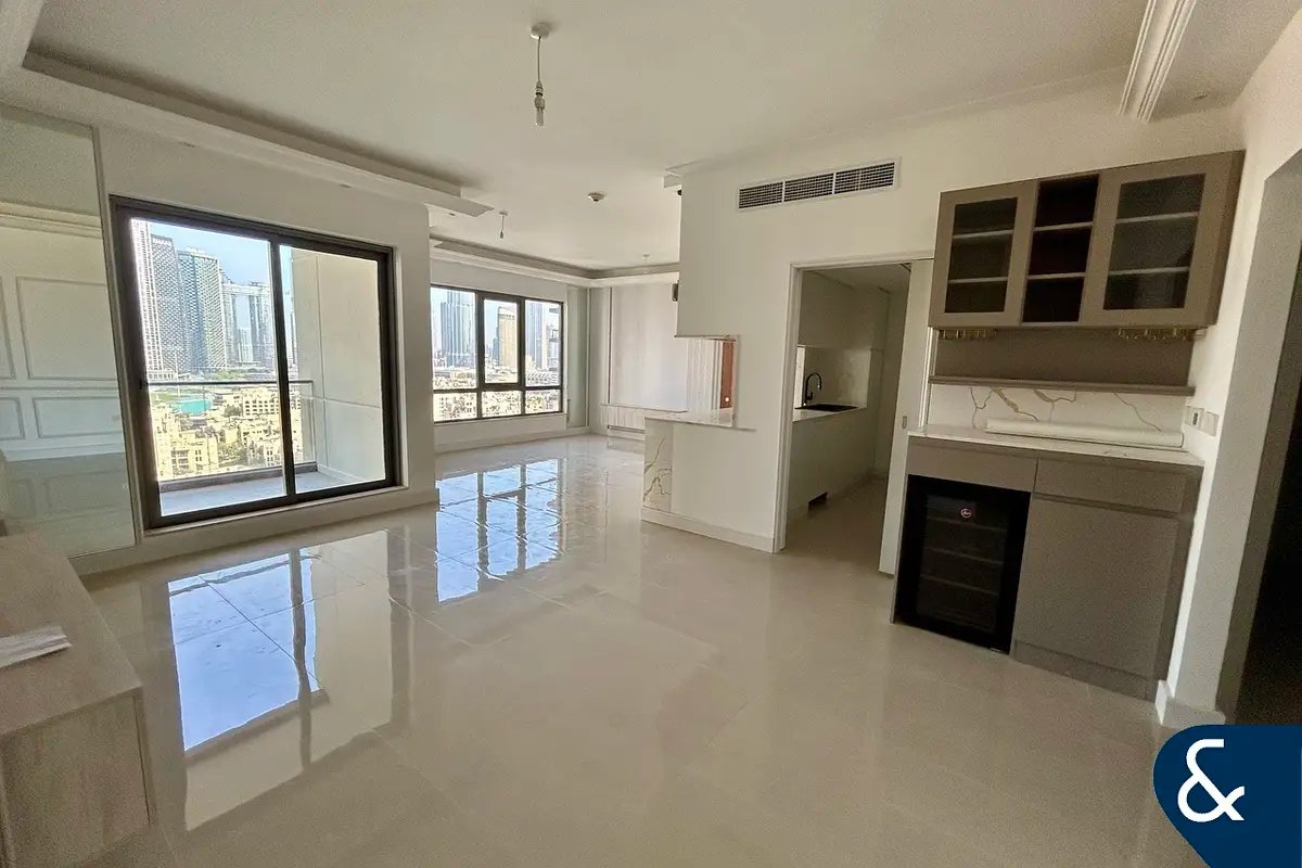 3-bedroom freehold apartment in Downtown Dubai — photo 3 of 5