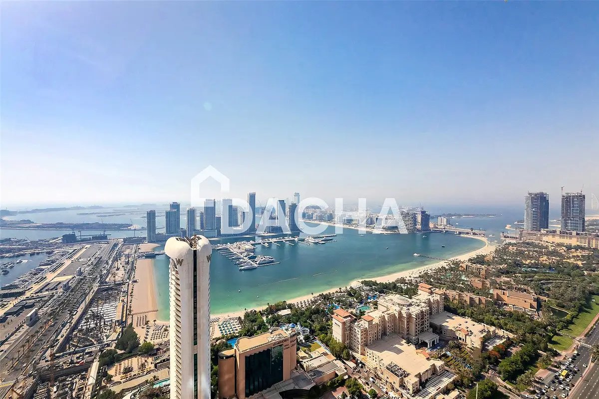 4-bedroom freehold apartment in Dubai Marina — photo 1 of 5