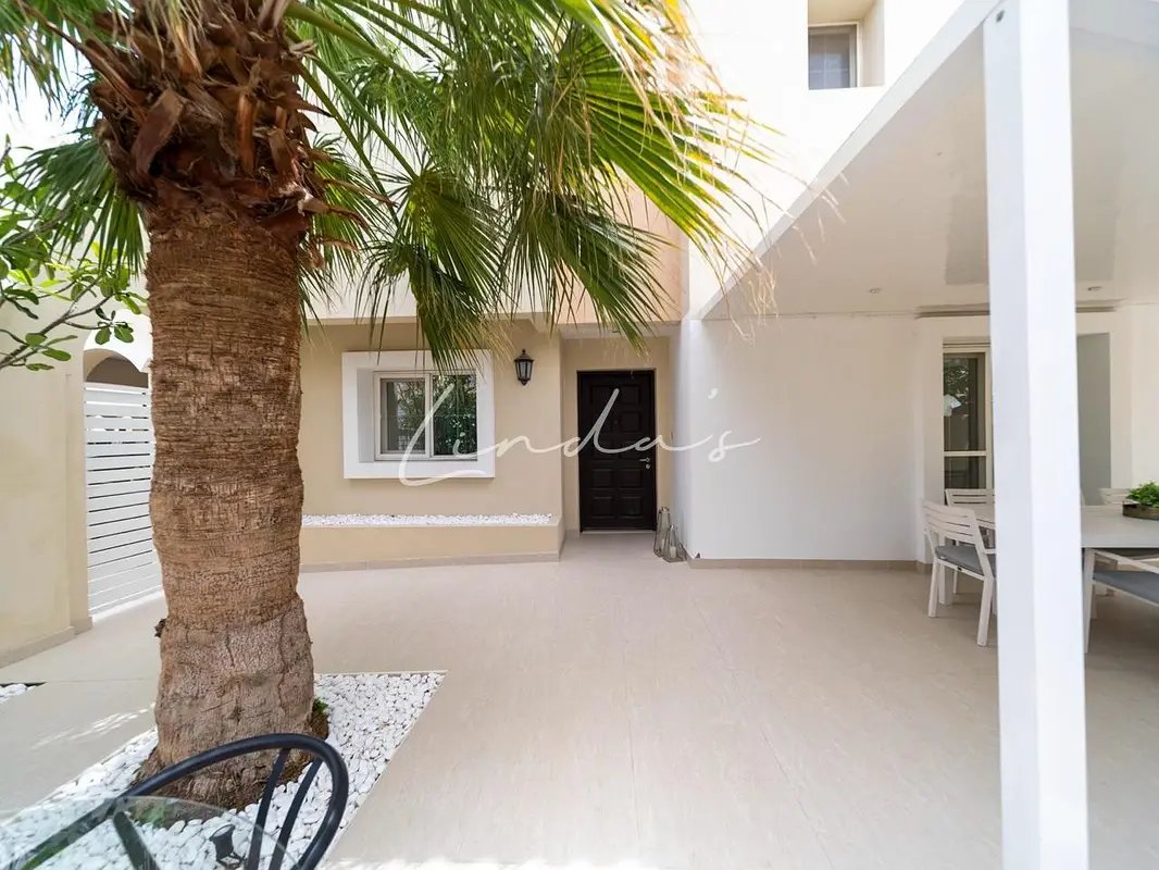 3-bedroom freehold villa in Arabian Ranches — photo 1 of 5
