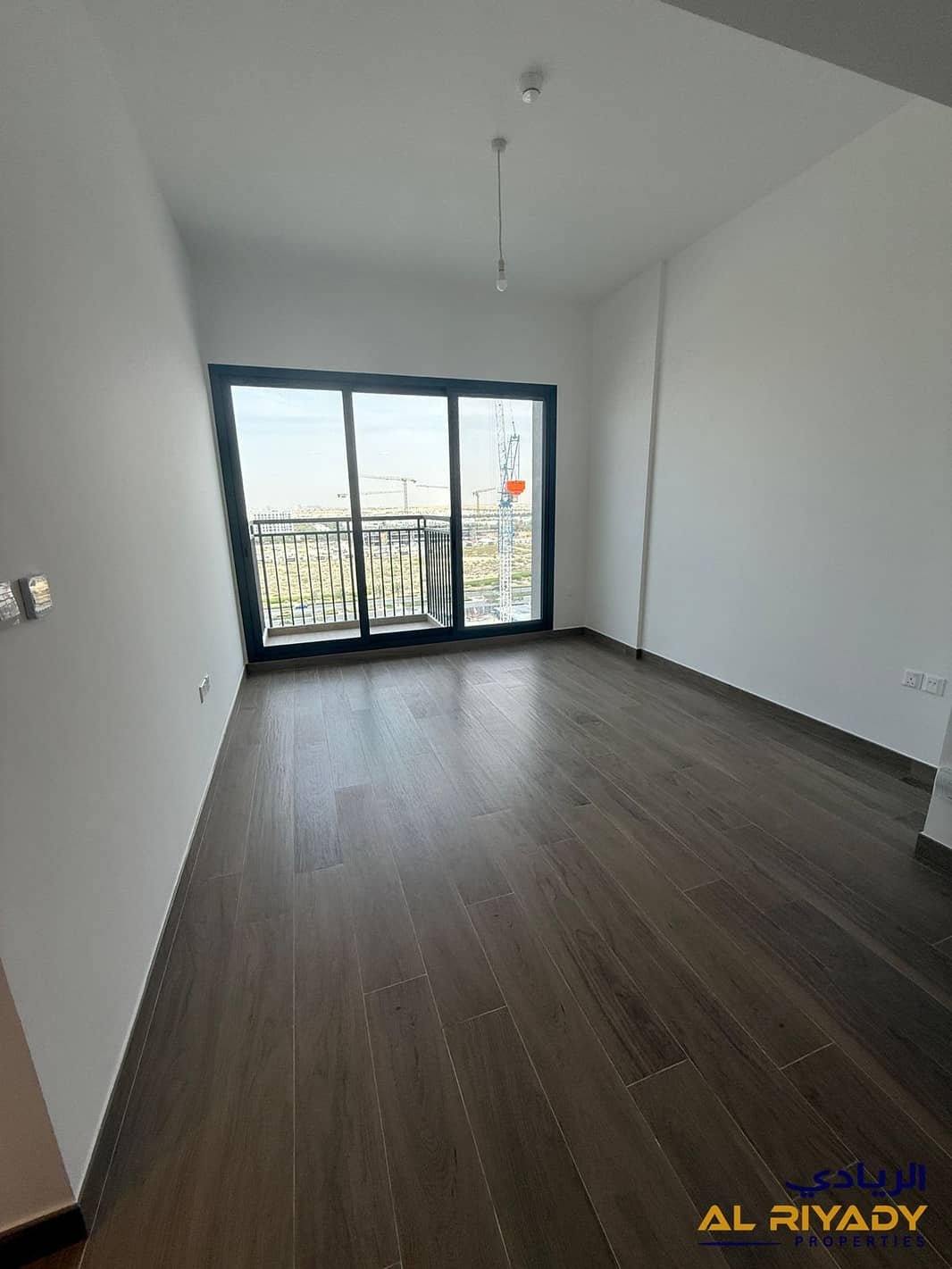 1-bedroom freehold apartment in Town Square — photo 3 of 4