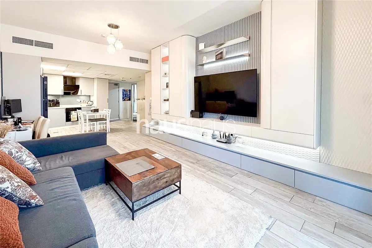 1-bedroom freehold apartment in DIFC — photo 3 of 5