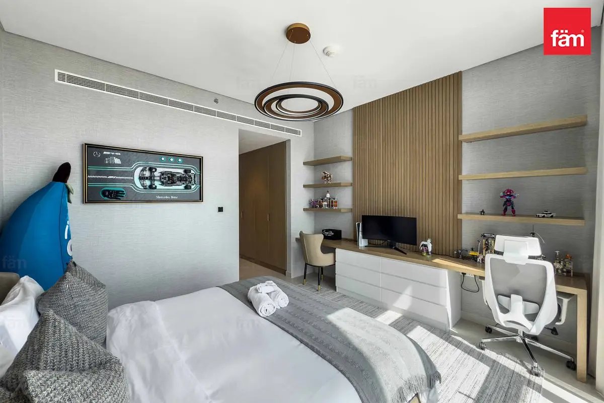 4-bedroom freehold apartment in Mohammed Bin Rashid City (MBR City) — photo 2 of 4