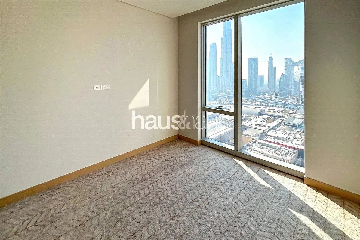 3-bedroom freehold apartment in Downtown Dubai — photo 5 of 5