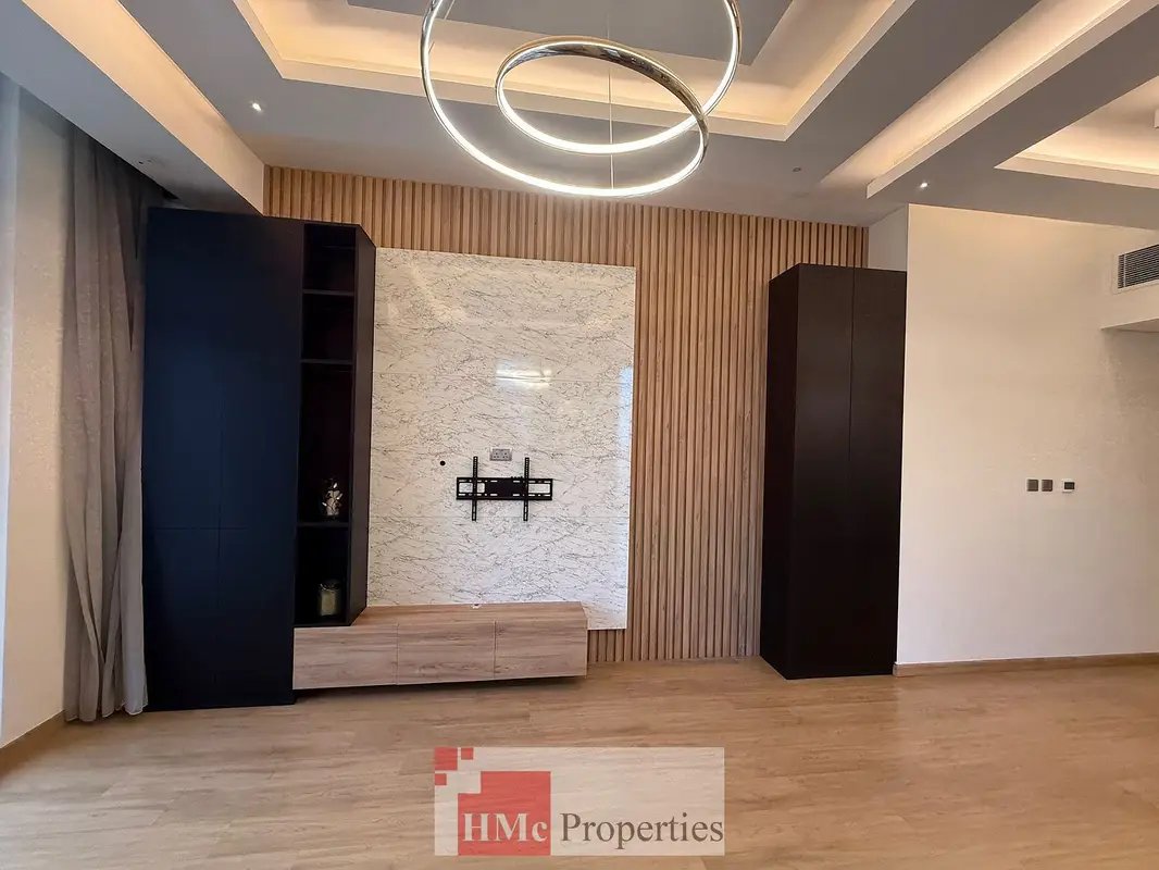 2-bedroom freehold apartment in Business Bay — photo 3 of 5
