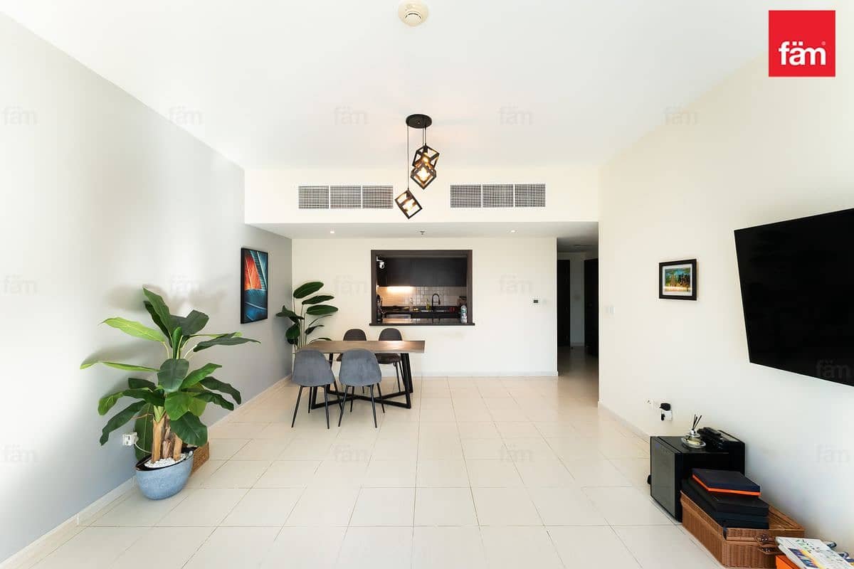 1-bedroom freehold apartment in Business Bay — photo 1 of 5