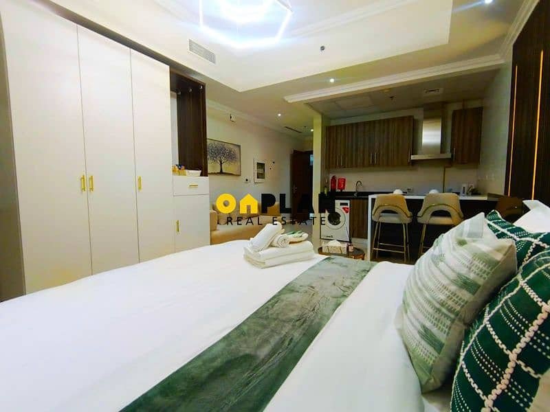 studio freehold apartment in Downtown Dubai — photo 2 of 5