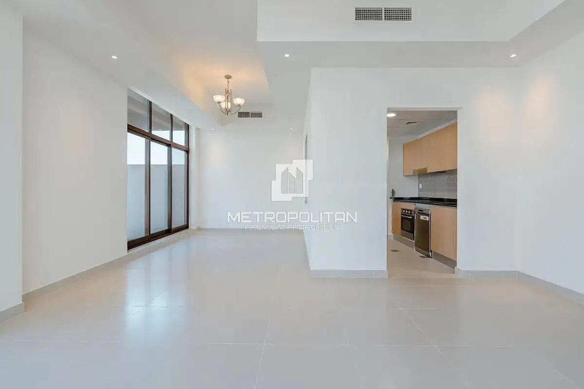 4-bedroom freehold villa in Mohammed Bin Rashid City (MBR City) — photo 1 of 4