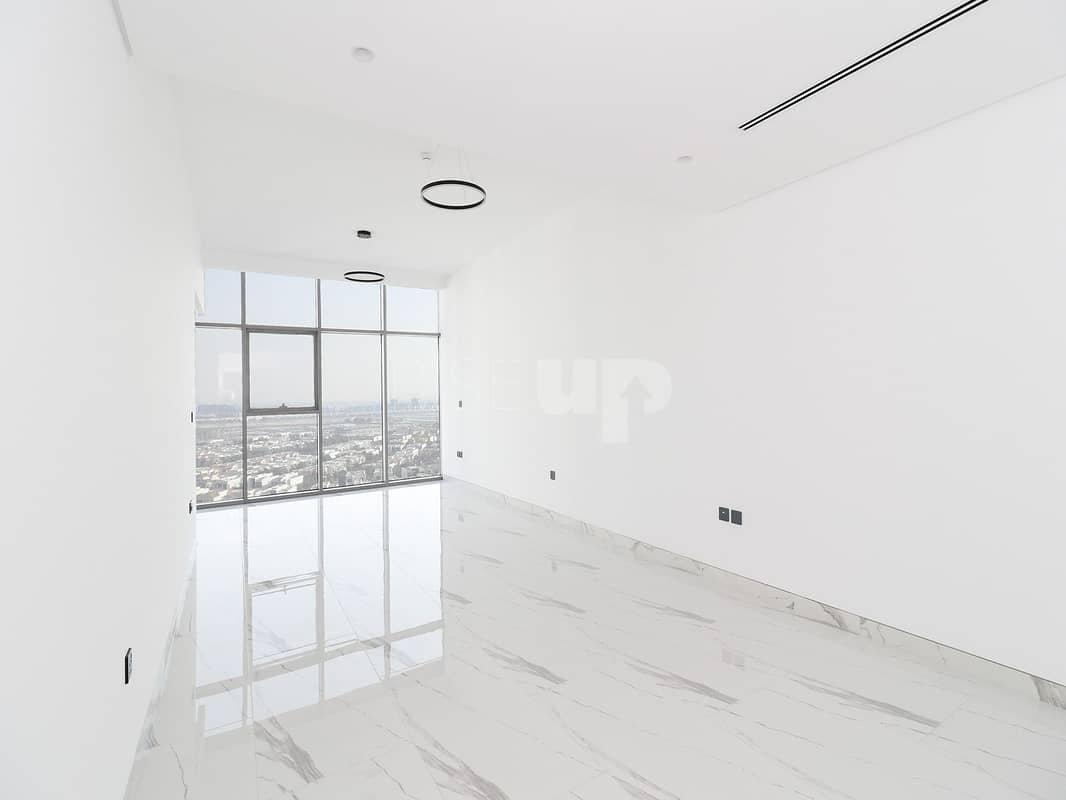 2-bedroom freehold apartment in Business Bay — photo 2 of 5