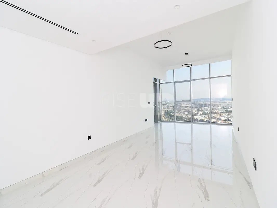 2-bedroom freehold apartment in Business Bay — photo 3 of 5