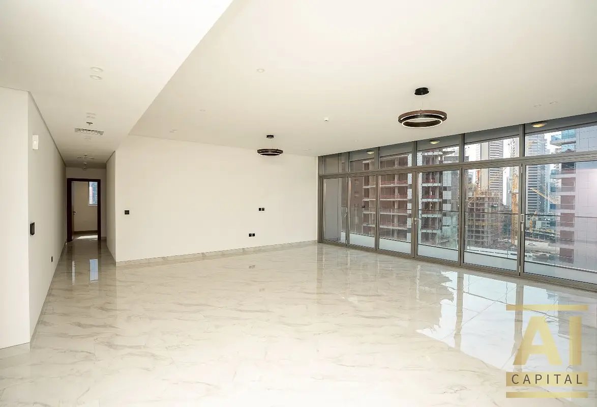 3-bedroom freehold apartment in Business Bay — photo 5 of 5
