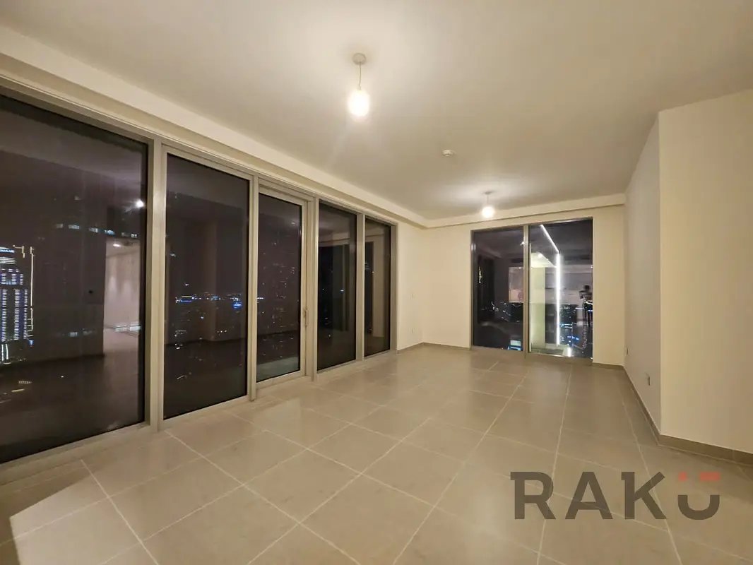 3-bedroom freehold apartment in Downtown Dubai — photo 2 of 4