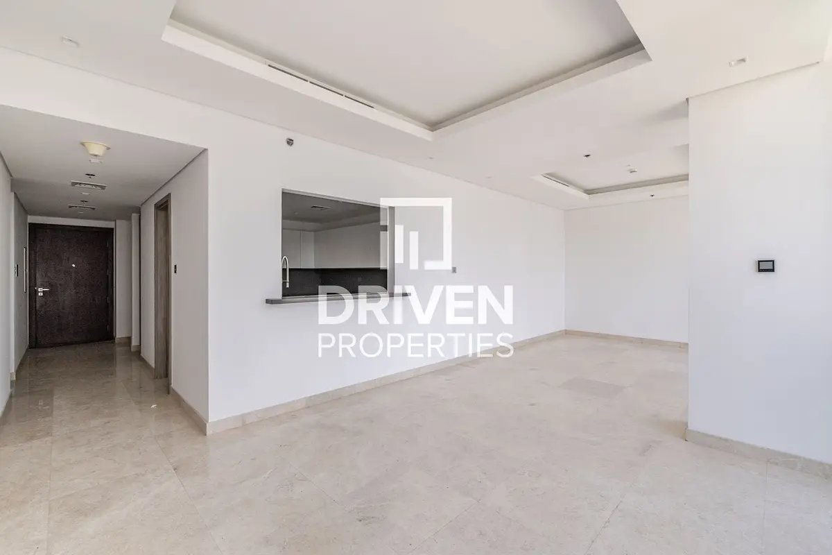 2-bedroom freehold apartment in Business Bay — photo 1 of 5
