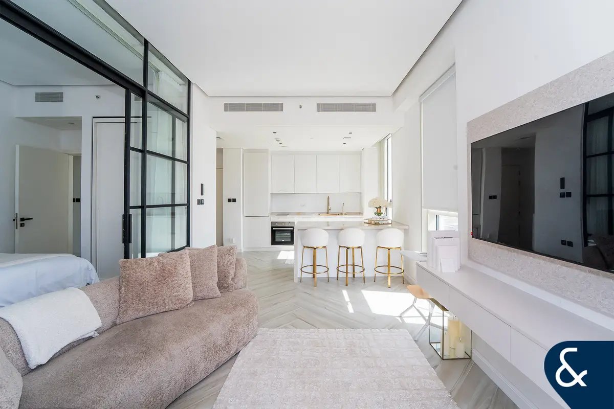 2-bedroom freehold apartment in Dubai Hills Estate — photo 2 of 4