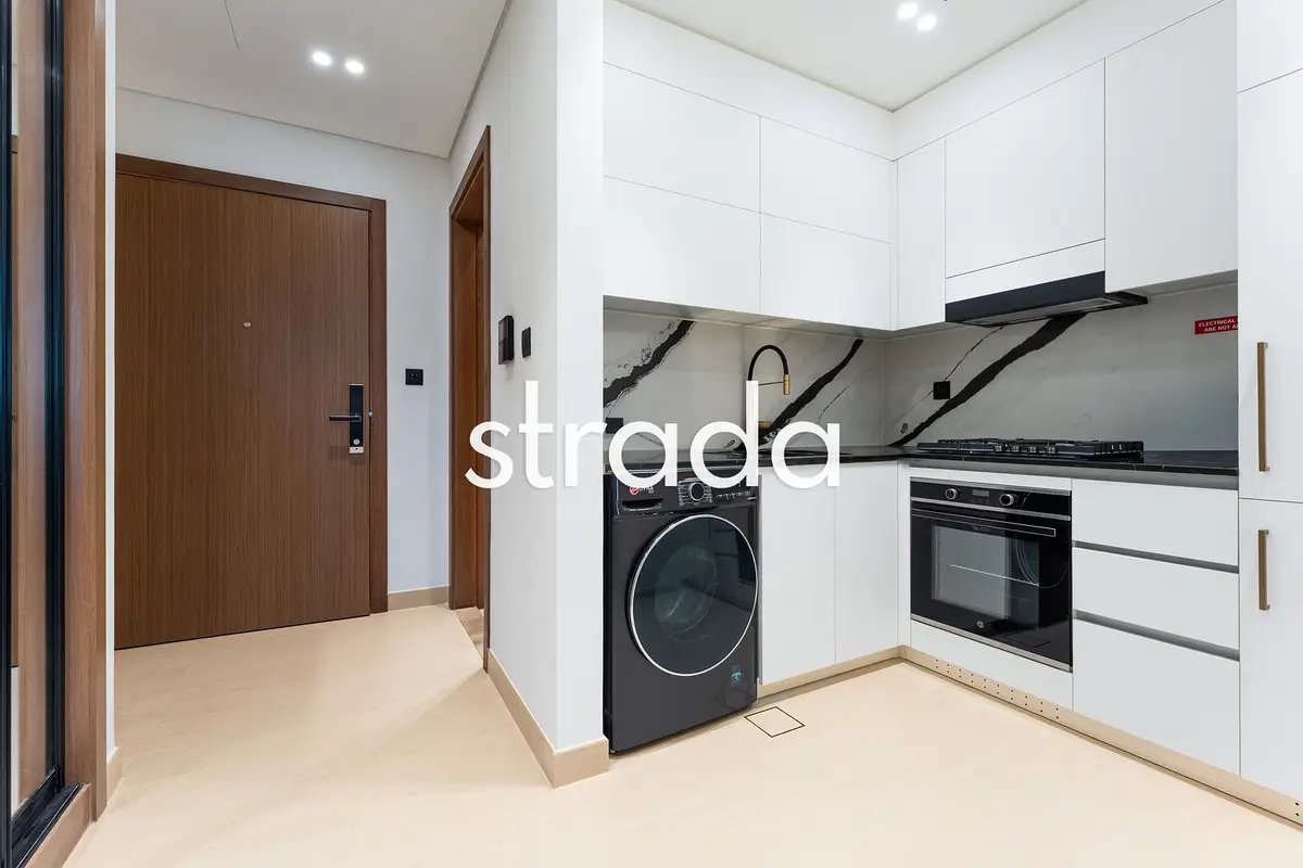 studio freehold apartment in Business Bay — photo 3 of 5