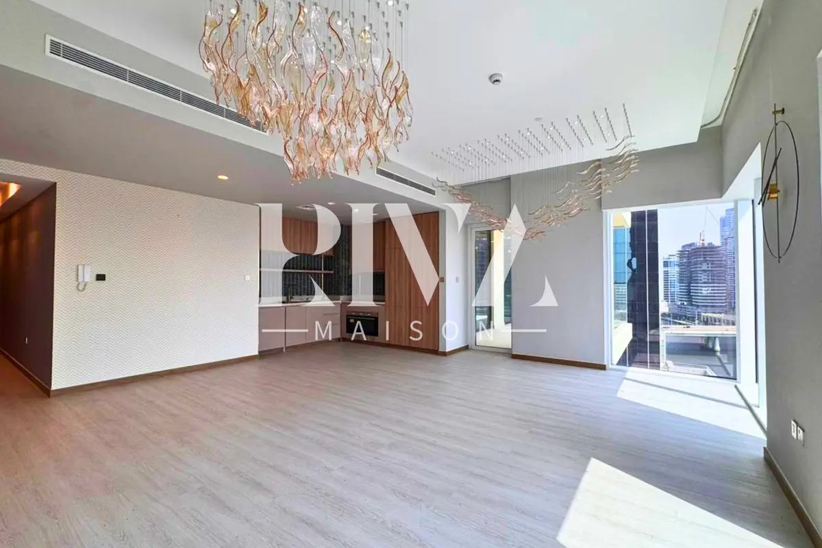 3-bedroom freehold apartment in Business Bay — photo 4 of 4