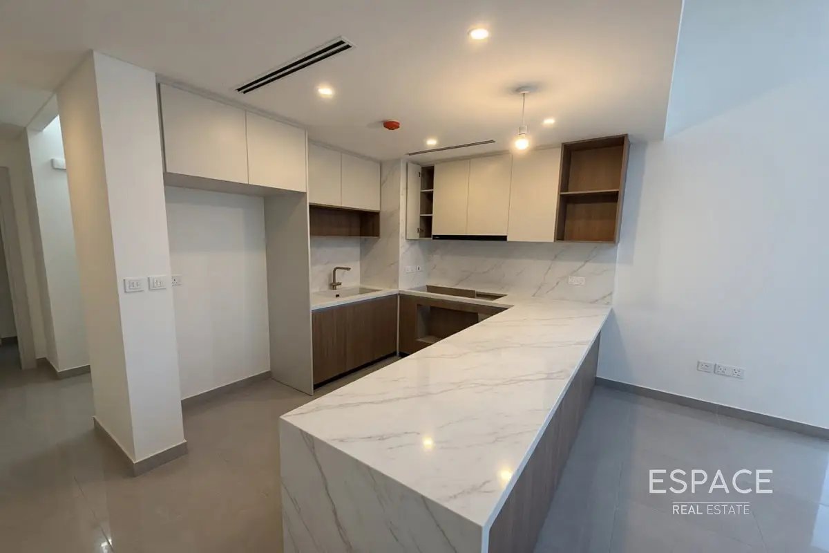 4-bedroom freehold villa in Mudon — photo 4 of 4