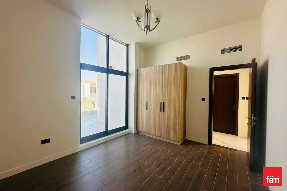 4-bedroom freehold villa in Mohammed Bin Rashid City (MBR City) — photo 4 of 4
