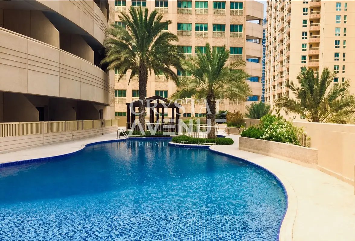 1-bedroom freehold apartment in Dubai Marina — photo 1 of 5