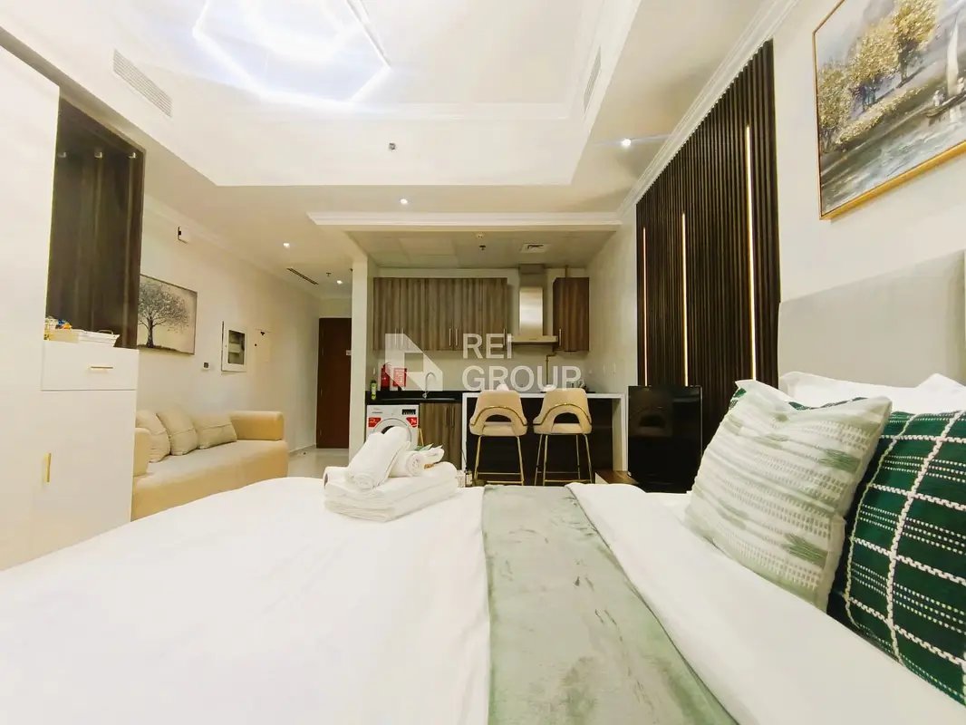 studio freehold apartment in Downtown Dubai — photo 4 of 4