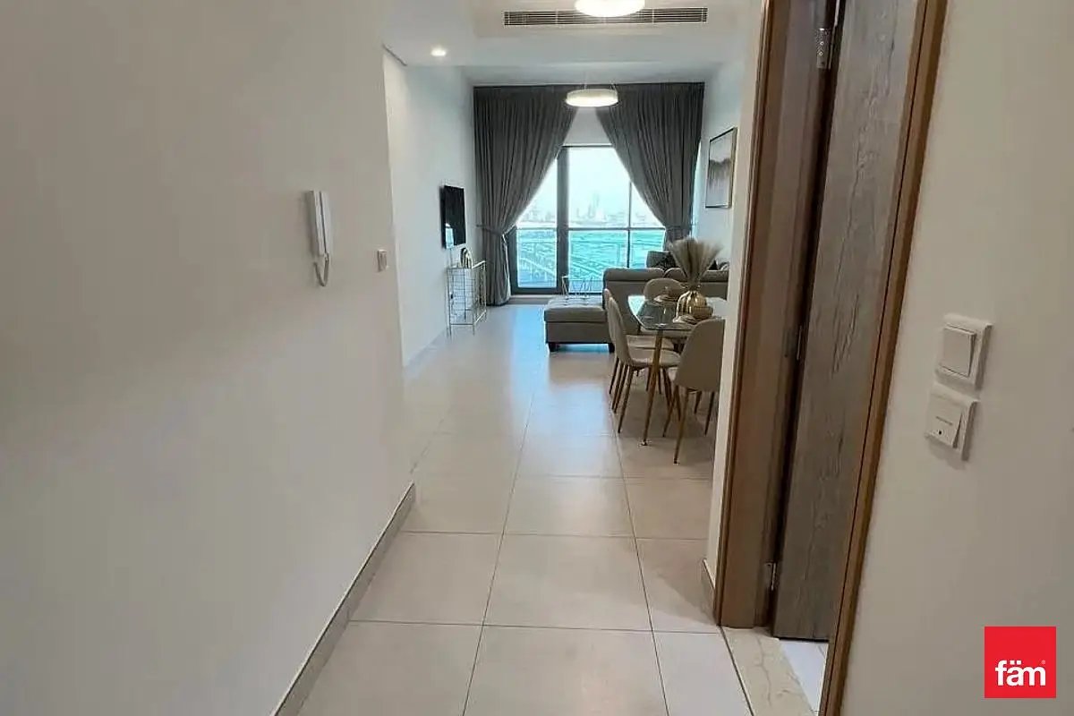 1-bedroom freehold apartment in Business Bay — photo 3 of 5
