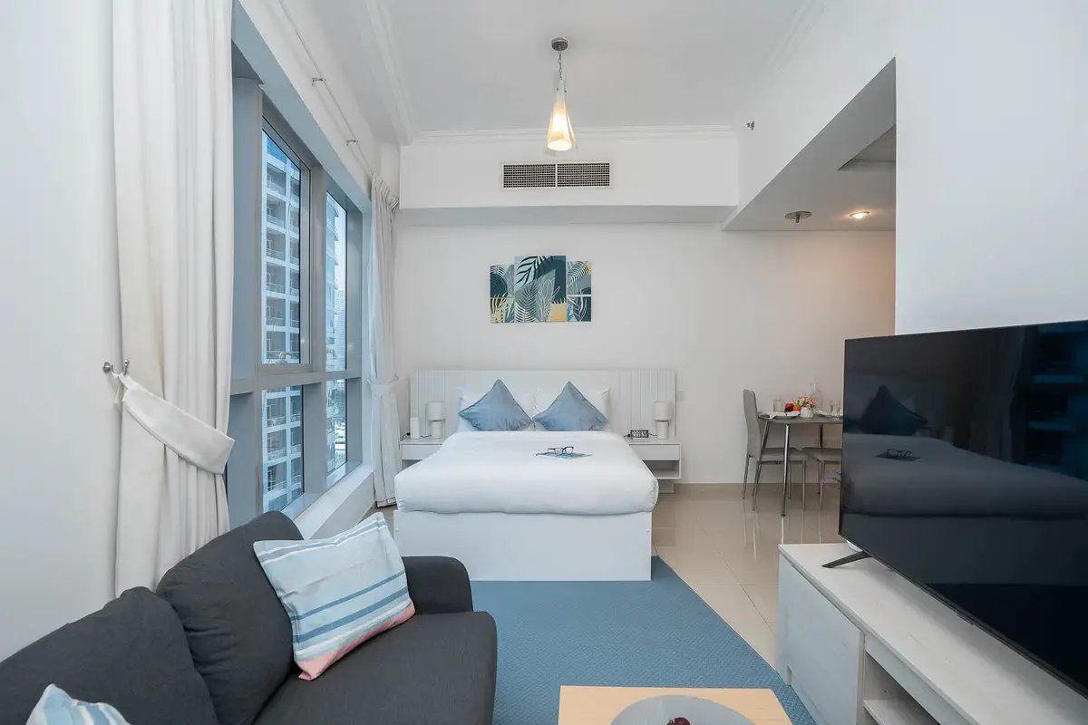 studio freehold apartment in Dubai Marina — photo 3 of 5