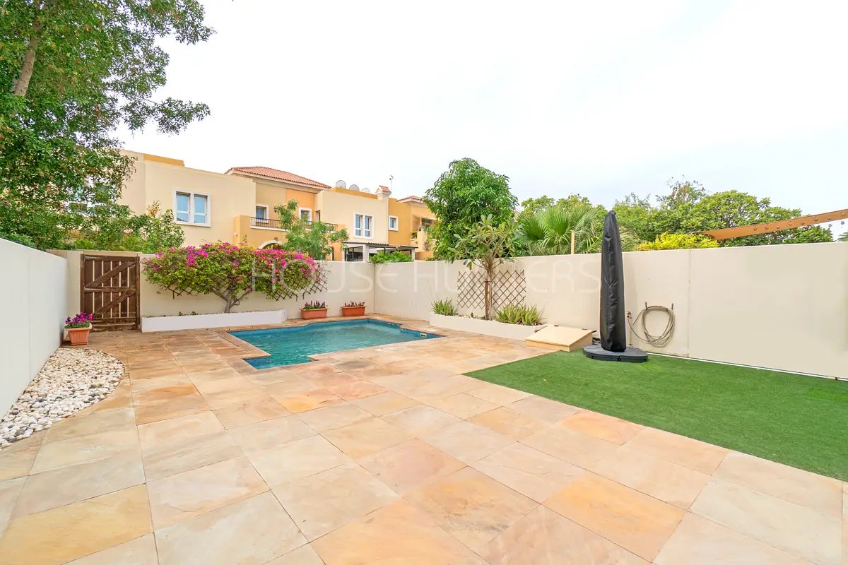 3-bedroom freehold villa in Arabian Ranches — photo 2 of 4