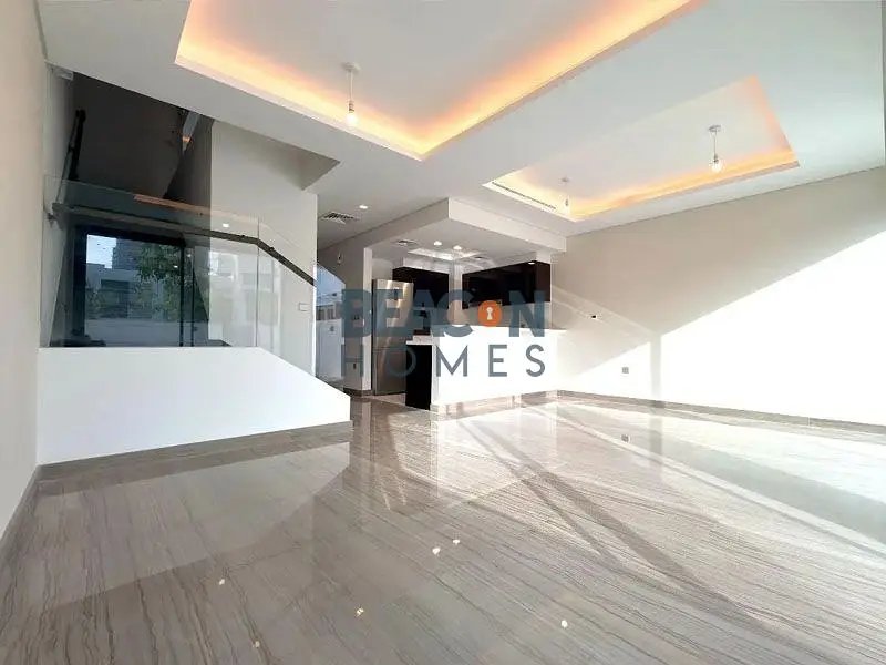 4-bedroom freehold villa in DAMAC Hills — photo 4 of 4