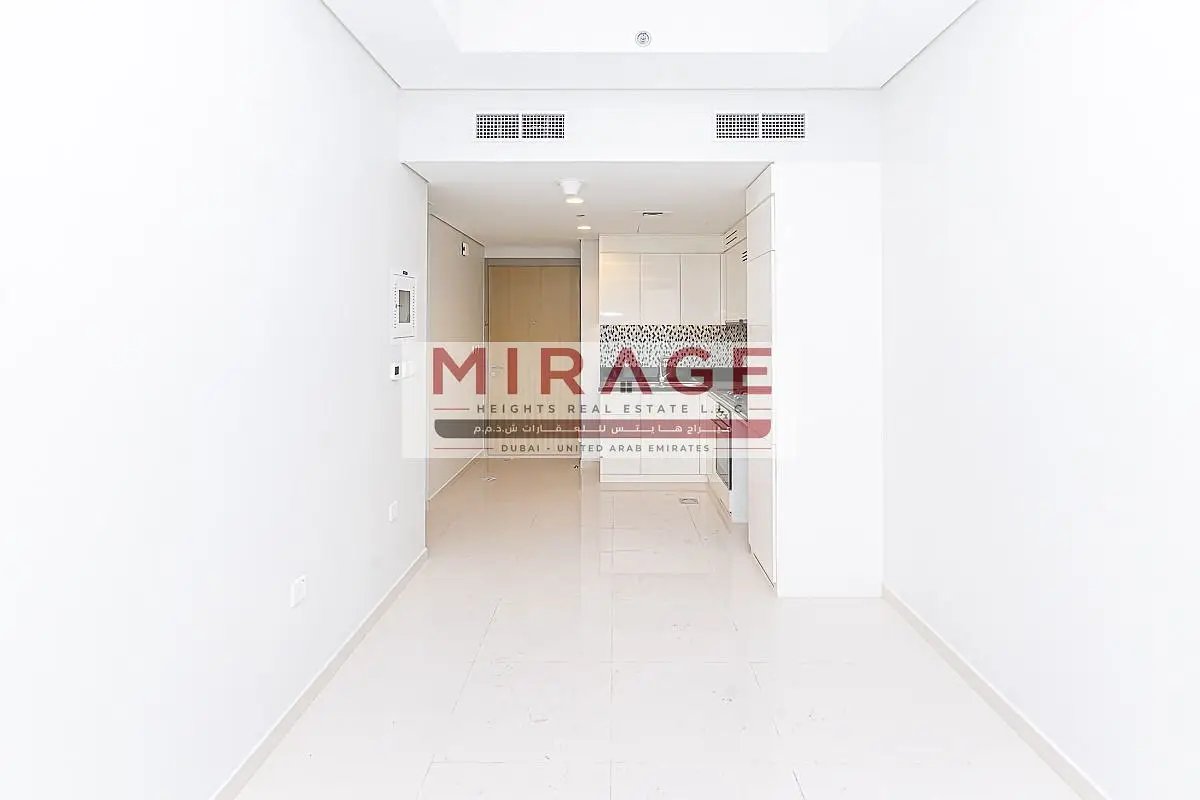 1-bedroom freehold apartment in Business Bay — photo 2 of 5