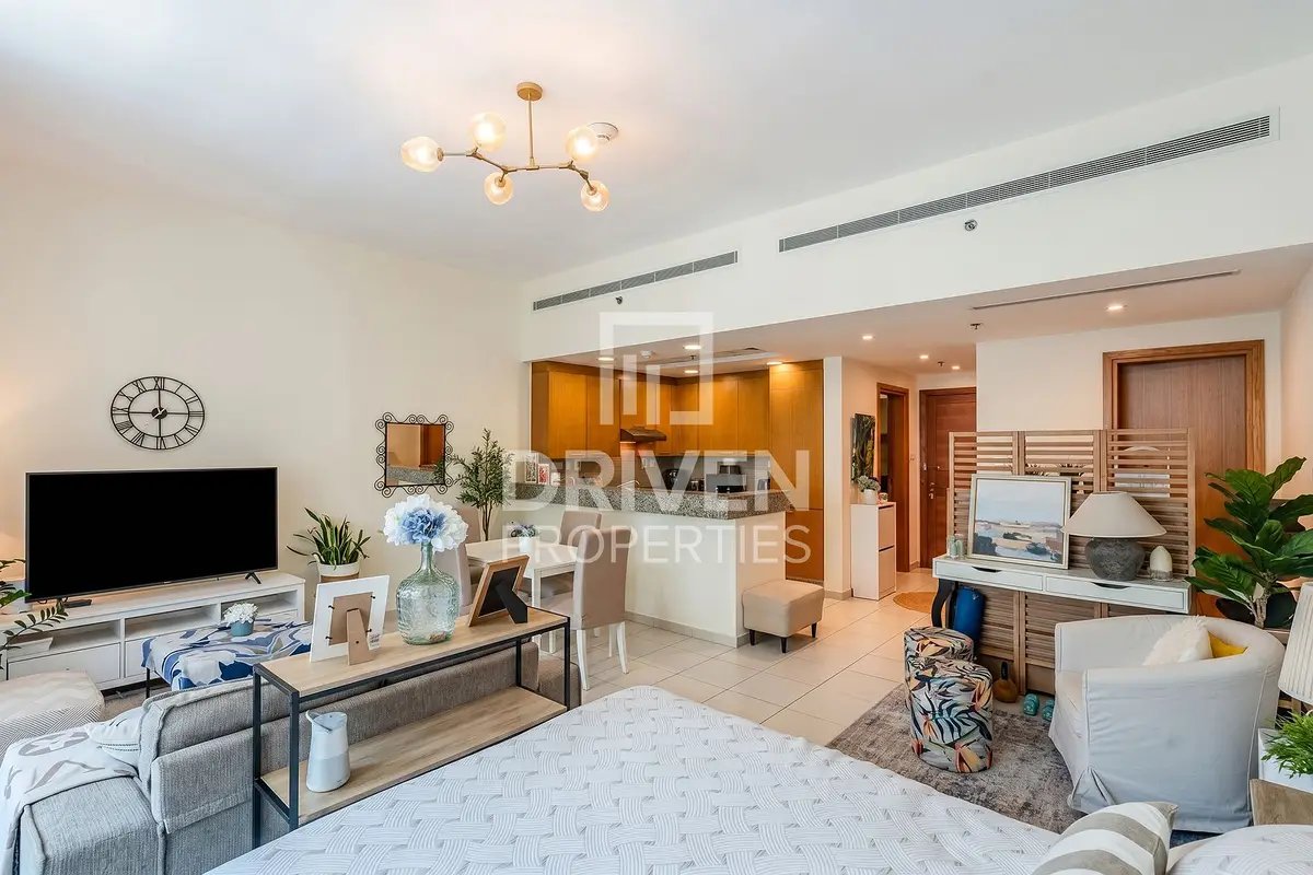 studio freehold apartment in Business Bay — photo 3 of 5