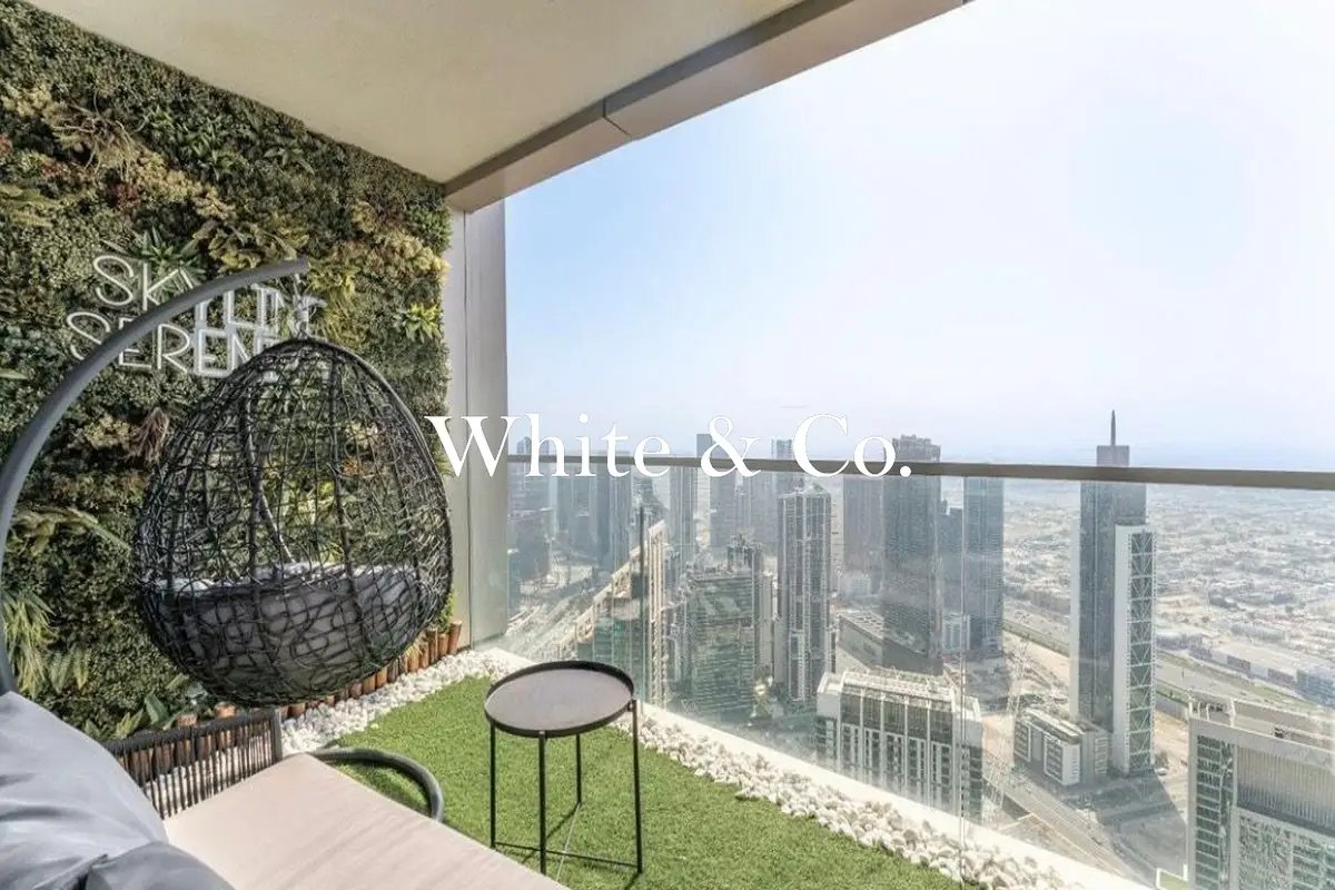 2-bedroom freehold apartment in Downtown Dubai — photo 1 of 4