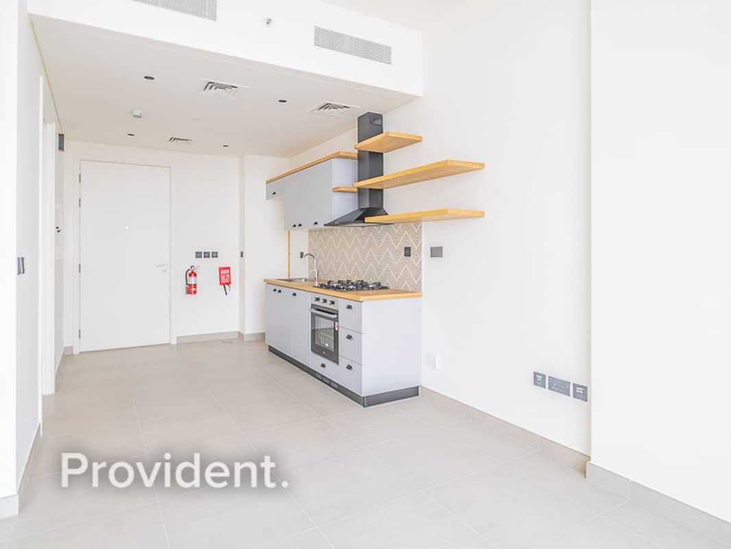 1-bedroom freehold apartment in Dubai Hills Estate — photo 1 of 4