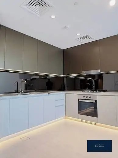 3-bedroom freehold apartment in Business Bay — photo 5 of 5