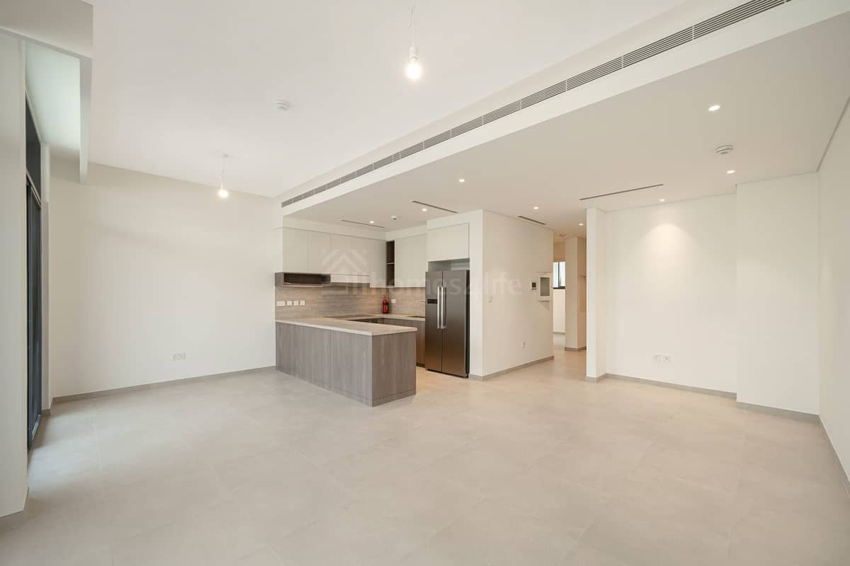 3-bedroom freehold villa in Mudon — photo 3 of 4