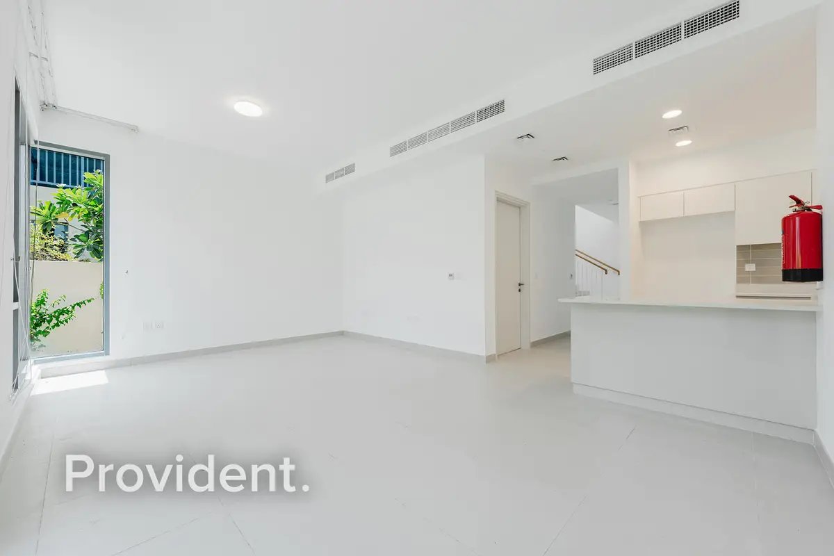 4-bedroom freehold villa in Dubai Hills Estate — photo 4 of 4