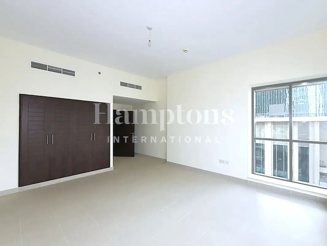 3-bedroom freehold apartment in Downtown Dubai — photo 3 of 5